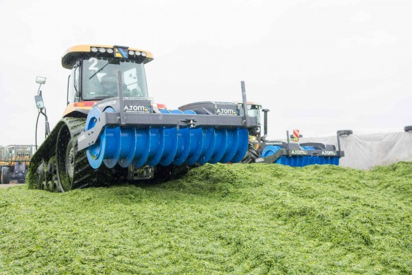 Silaging. Rental of A.TOM attachments