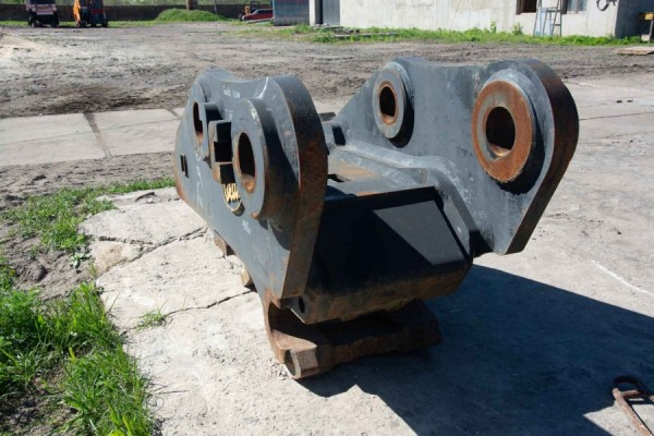 Used quick couplers for loaders and excavators