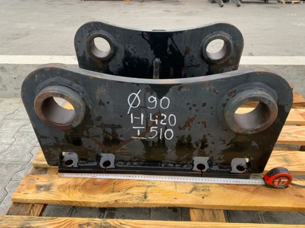 Hydraulic breaker adapter plate