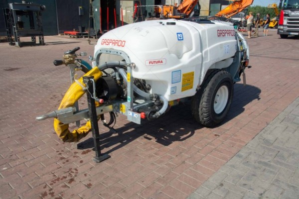 Buy self-propelled and trailed sprayers in Ukraine