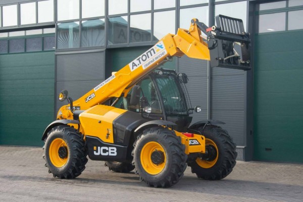 Телескопические погрузчики: JCB, Manitou, Dieci, Caterpillar, New Holland, Bobcat