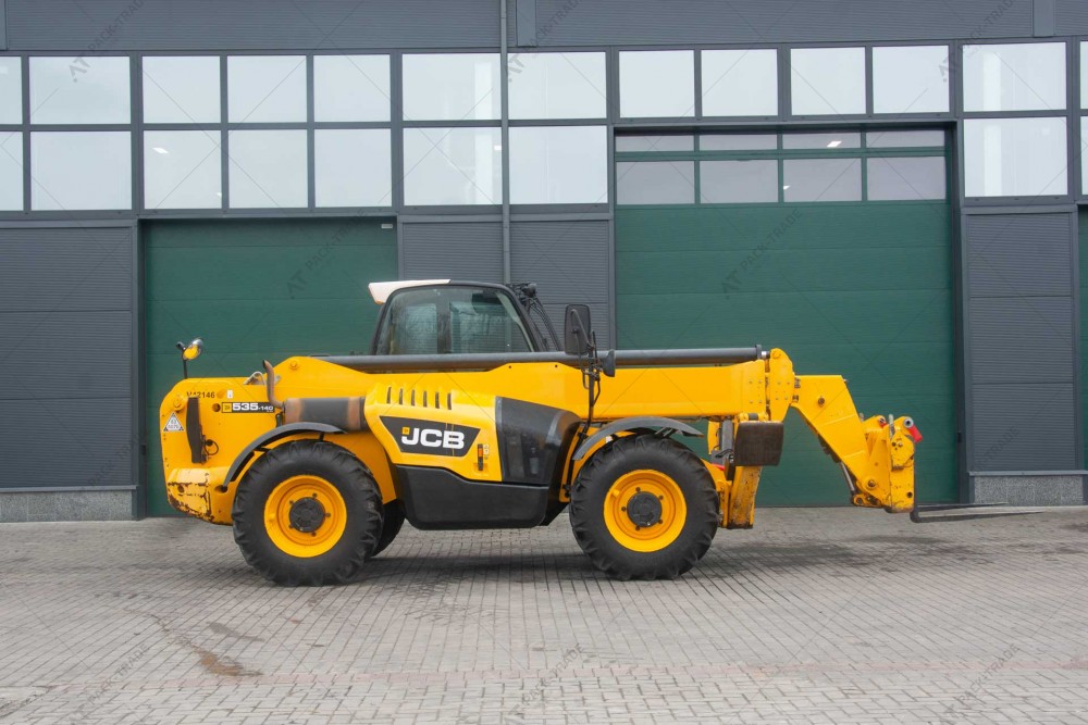 JCB 535-140 HiViZ 2013 р. 55 кВт. 6383,4 м/г., № 2586 JCB 535-140 HiViZ 2013 р. 55 кВт. 6383,4 м/г., № 2586