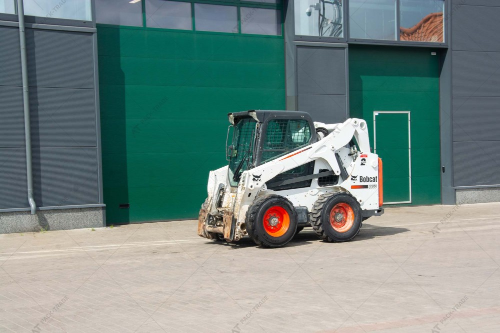 BOBCAT S650 2015 р. 2 092 м/г., №2633 BOBCAT S650 2015 р. 2 092 м/г., №2633