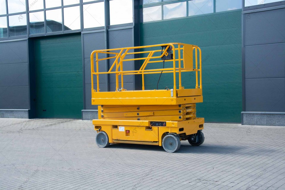 Haulotte Compact 10 2007 y. 899 m/h., №2600 Haulotte Compact 10 2007 г. 899 м/ч., №2600