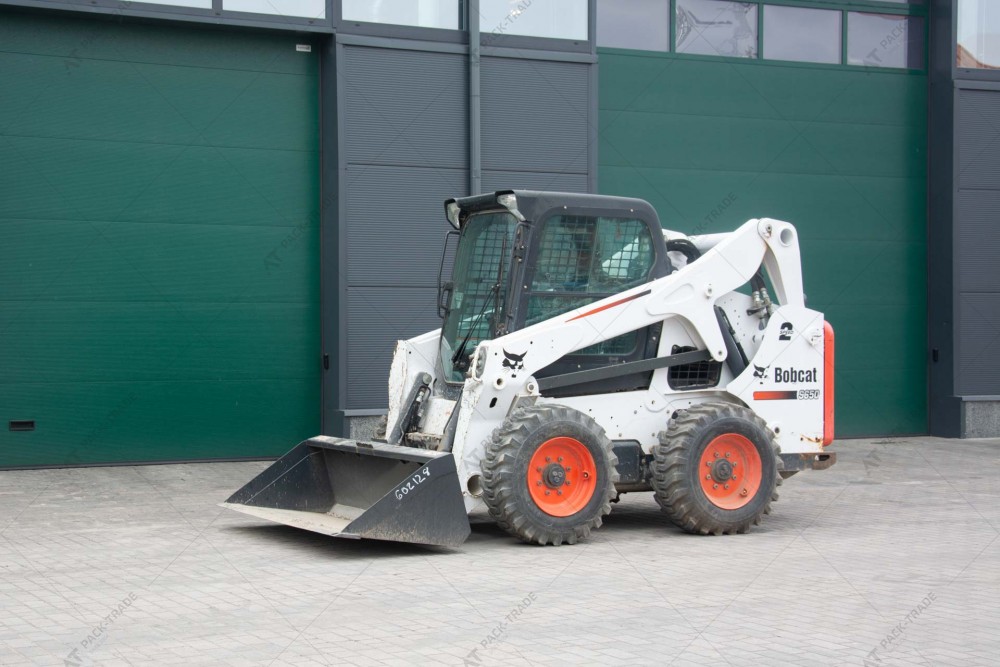 BOBCAT S650 2017 г. 1 757 м/ч., № 2534 BOBCAT S650 2017 г. 1 757 м/ч., № 2534