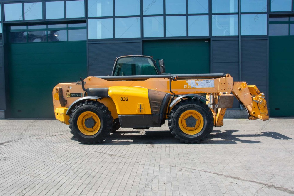 JCB 535-140 Hi-Viz 2008 р. 63 кВт. 4415,8 м/г., № 2738 JCB 535-140 Hi-Viz 2008 р. 63 кВт. 4415,8 м/г., № 2738