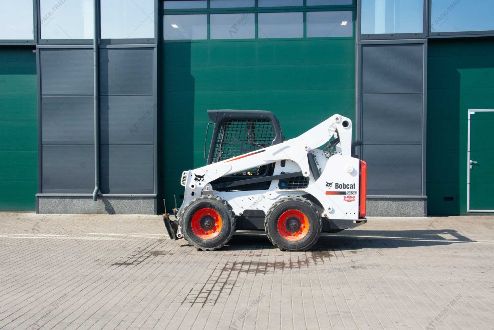 BOBCAT S750 2016 г. 2 045 м/ч., № 2594 BOBCAT S750 2016 г. 2 045 м/ч., № 2594