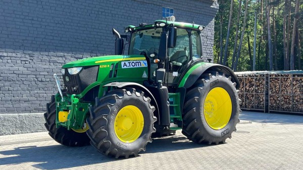 Трактор JOHN DEERE 6250R 2017 г. 250 к.с. 186 кВт.  4790,5 м/ч., № 3715 