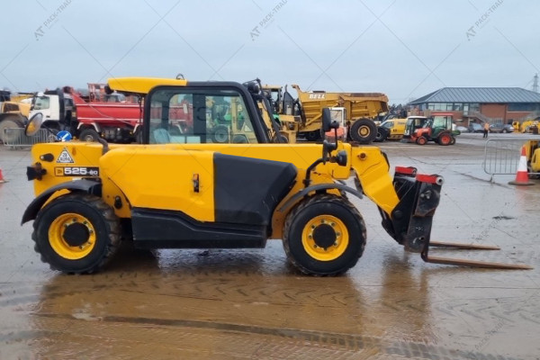 Телескопический погрузчик JCB 535-125 2018 г. 54.5 кВт 4180 м/ч.