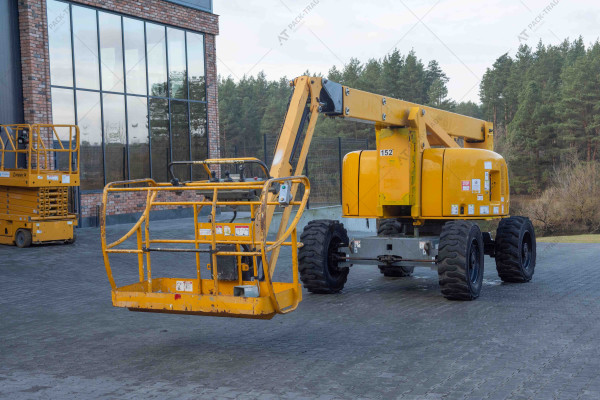 Колінчастий підіймач Haulotte HA20PX 2013 р. № 5681