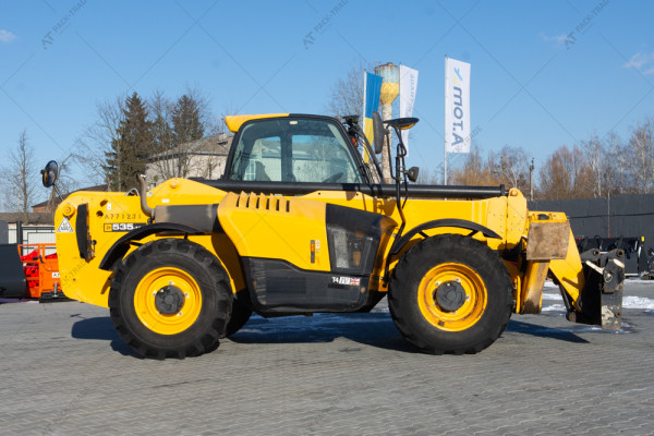 Телескопический погрузчик JCB 535-125 2017 г.55 кВт,2744 м/ч. №5135