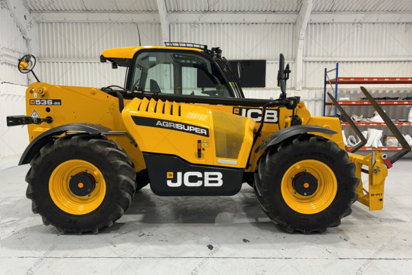 JCB 536-95 AGRI SUPER 2023 y. 198 m/h.