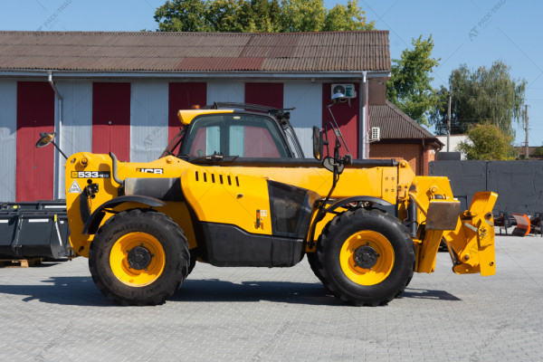 Телескопический погрузчик JCB 533-105 2017 г. 4715 м/ч. № 5484