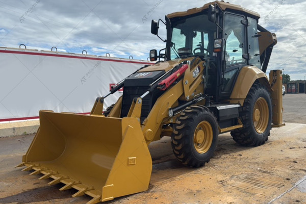 Экскаватор погрузчик Caterpillar 424 2025 г. 5 м/ч.