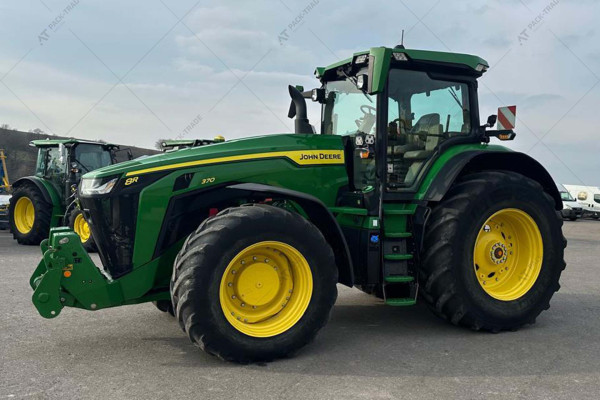 Трактор JOHN DEERE 8R370 2020 г., 2800 м/ч. Бронь