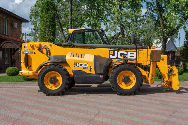 Телескопический погрузчик JCB 540-170 2018 г. 55 кВт. 1629 м/ч., №4382