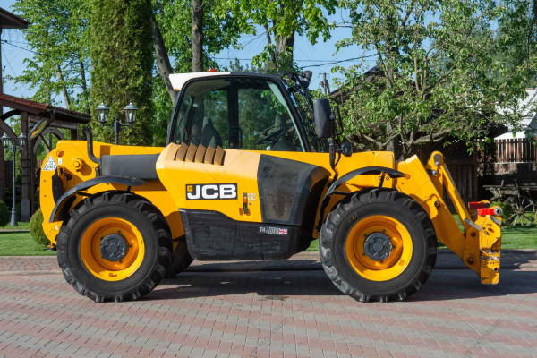 Телескопический погрузчик JCB 531-70 2016 г. 55 кВт. 2578 м/ч., №4304