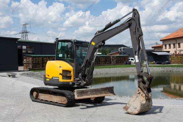 Мини экскаватор Volvo ECR50D 2020 г. 3684 м/ч. №5319