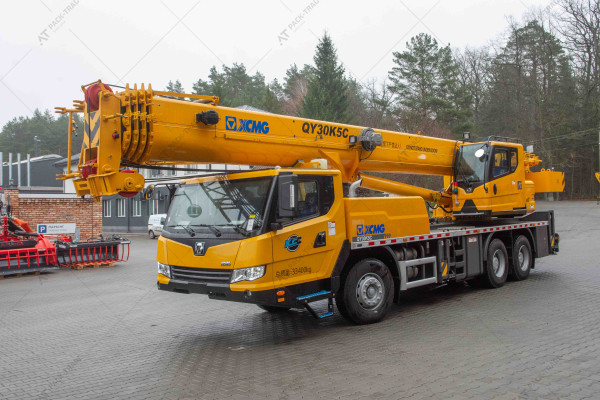 XCMG QY30K5C truck crane №5814