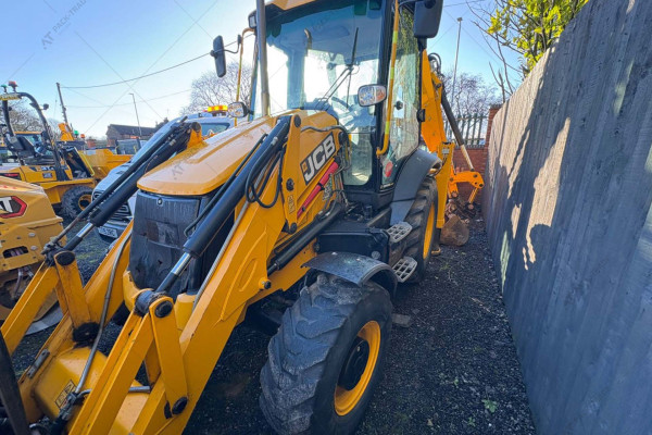 Экскаватор погрузчик JCB 3CX 2021 г. 81 кВт 1831 м/ч.