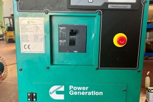 Дизельный генератор б/у Cummins C275D5 220 кВт, 2014 г., 10 м/ч.