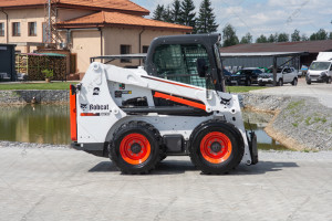 Міні навантажувач BOBCAT S630 2020 р. 55,3 кВт 550 м/год. № 5376