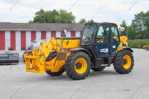 Телескопический погрузчик JCB 533-105 2017 г. 55 кВт * 4511 м/ч. №6654 B