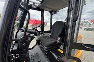 Міні фронтальний навантажувач JCB 403 Plus 2025 р.