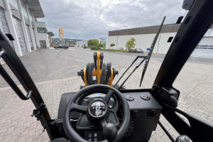 Міні фронтальний навантажувач JCB 403 Plus 2025 р.