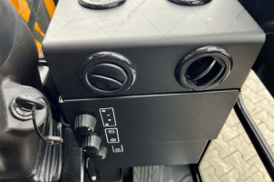 Міні фронтальний навантажувач JCB 403 Plus 2025 р.