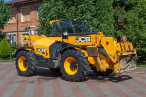 Телескопічний навантажувач JCB 533-105 2018 р. 55 кВт. 5530,2 м.г., № 3856 БРОНЬ