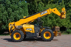 Телескопический погрузчик JCB 533-105 2018 г. 55 кВт. 5530,2 м.ч., № 3856 БРОНЬ