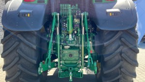 Трактор JOHN DEERE 6250R 2017 р. 250 к.с. 186 кВт.  4790,5 м/г., № 3715 