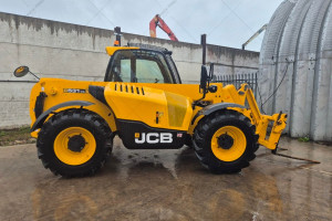 Телескопічний навантажувач JCB 531-70 2023 р. 55 кВт. 354 м/г.