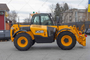 JCB 531-70 2017 y. 55kW 2917 m/h. № 5628 B