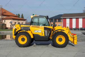 JCB 531-70 2017 y. 55kW 2917 m/h. № 5628 B