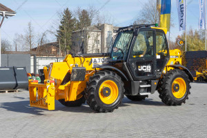 Телескопический погрузчик JCB 533-105 2022 г. 55 кВт * 759 м/ч., № 3900 B