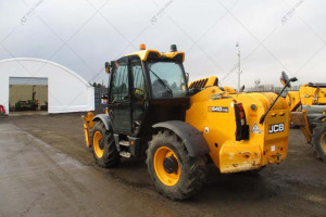 Телескопический погрузчик JCB 540-140 2018 г. 7069 м/ч.