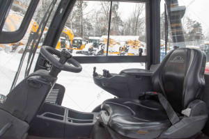 Вилочный погрузчик Linde H25T-01 2020 г. 39,6 кВт., 4571 м/ч. №6083