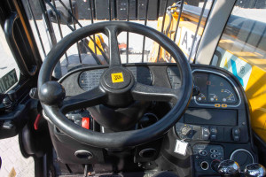 Телескопический погрузчик JCB 533-105 2015 г. 55 кВт. 6370,2 м/ч., №4161