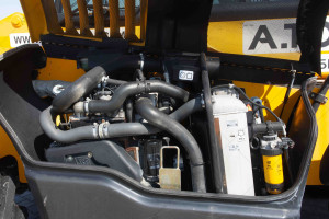 Телескопический погрузчик JCB 533-105 2015 г. 55 кВт. 6370,2 м/ч., №4161