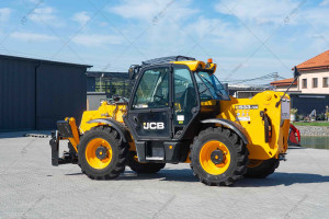 Телескопический погрузчик JCB 533-105 2015 г. 55 кВт * 6370,2 м/ч. №4161 B