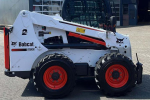 Міні навантажувач BOBCAT S630 2020 р. 414 м/год.