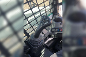 Міні навантажувач BOBCAT S630 2020 р. 414 м/год.