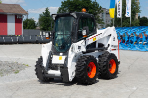Міні навантажувач BOBCAT S630 2020 р.55,3 кВт.,415 м/год. № 5375