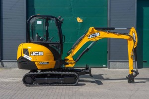 JCB 8026 CTS 2017 y. 18,4 kW. 2626,5 m/h., № 3627 L RESERVED