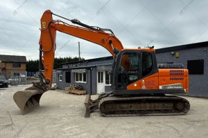 Гусеничный экскаватор Doosan DX 140 LC 2018 г. 85,9 кВт 3500 м/ч.