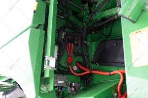 Комбайн John Deere S670i Hill Master 2016 р.1558/1199 м/г.з жниваркою 625F 2014р. та причепом № 5566