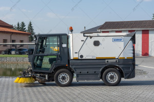 Підмітальна машина Schmidt Compact 200 Sweeper 2018 р. 55 кВт. 854 м/г., №4784