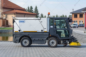 Підмітальна машина Schmidt Compact 200 Sweeper 2018 р. 55 кВт. 854 м/г., №4784